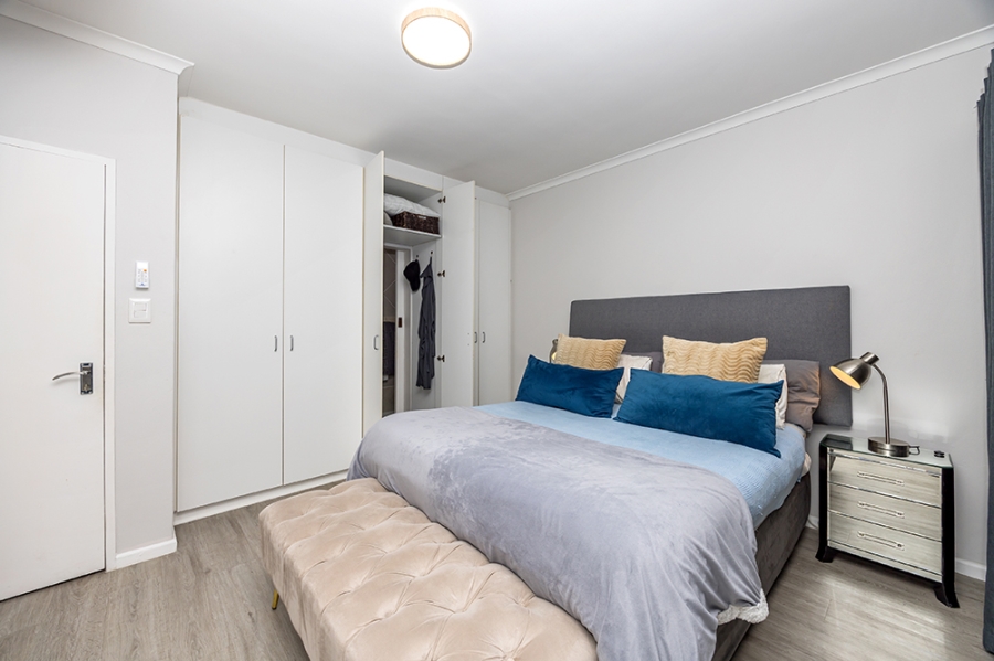2 Bedroom Property for Sale in Parklands Western Cape